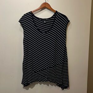 Black & white DKNY sleeveless tunic asymmetrical 18/20W XXL